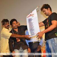 Vijay in kerala to promote velayutham - Pictures | Picture 110077